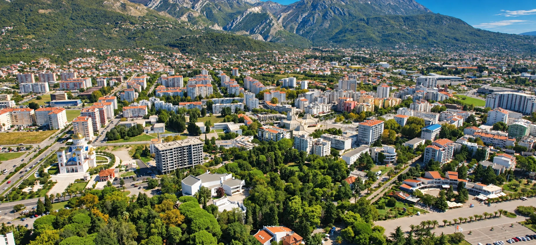 Bar u podnožju planine